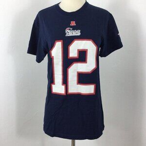 NFL T-Shirt Mens Size S Blue New England Patriots Football Tom Brady #12 Graphic